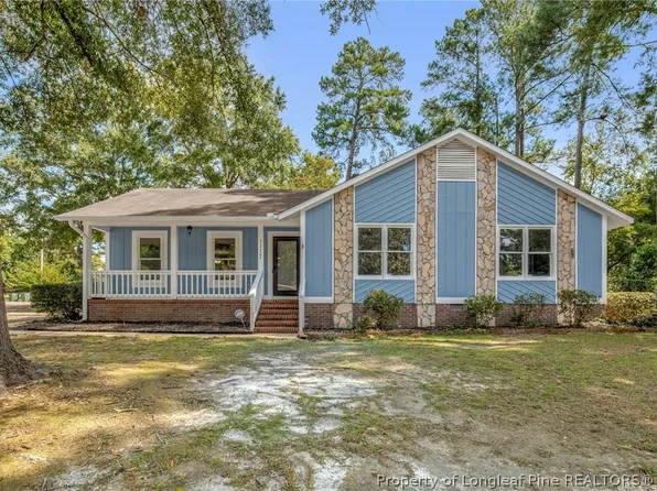 1117 Lake Stone Pl, Fayetteville, NC 28311