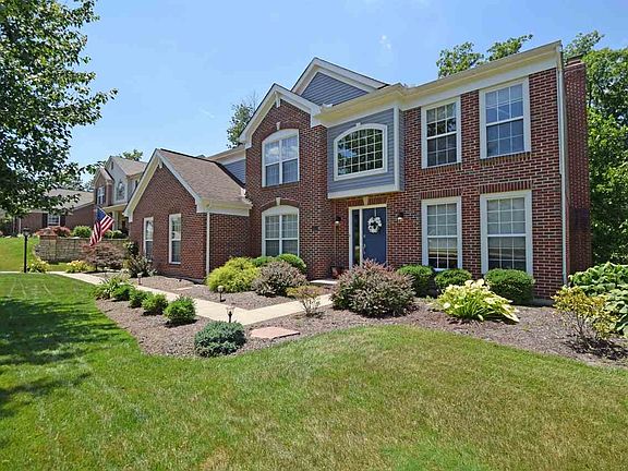 3rd image of 1321 Eagle View Dr