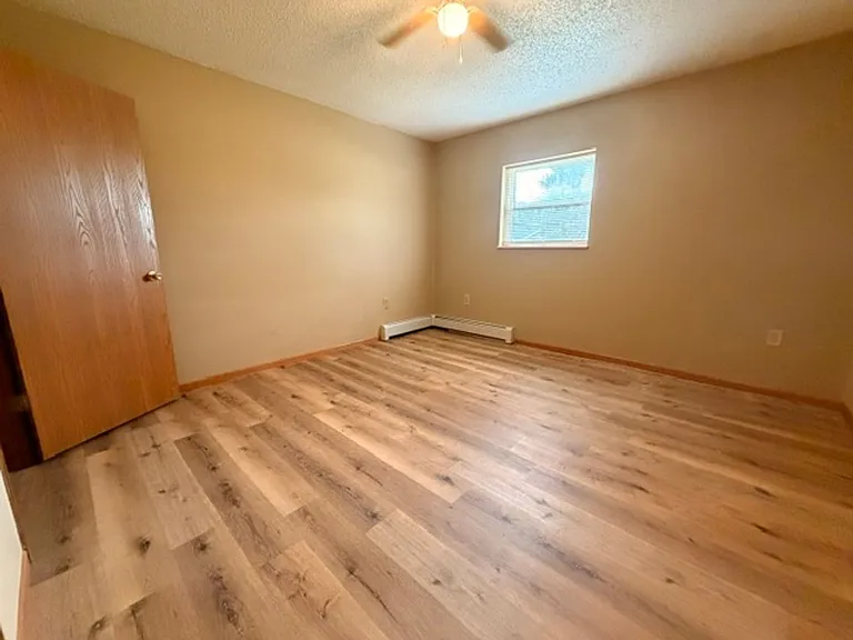 1012 13th St — Photo 7