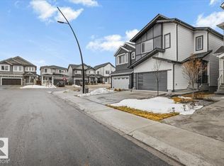 19744 28th Ave NW, Edmonton, AB