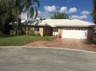 8151 NW 12th Ct, Coral Springs, FL 33071