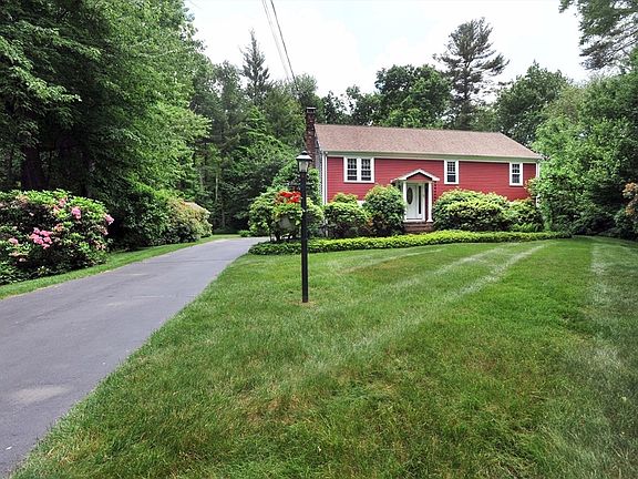 2nd image of 80 Fox Hill Dr