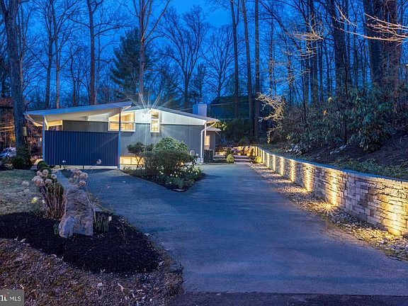 2nd image of 3409 Barger Dr