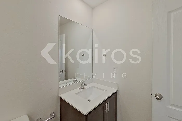 30161 Fedora Cir — Photo 17