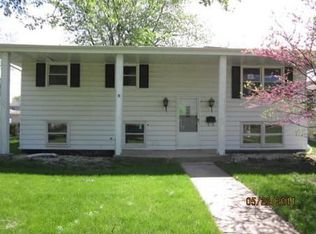 17817 Park Ave, Lansing, IL