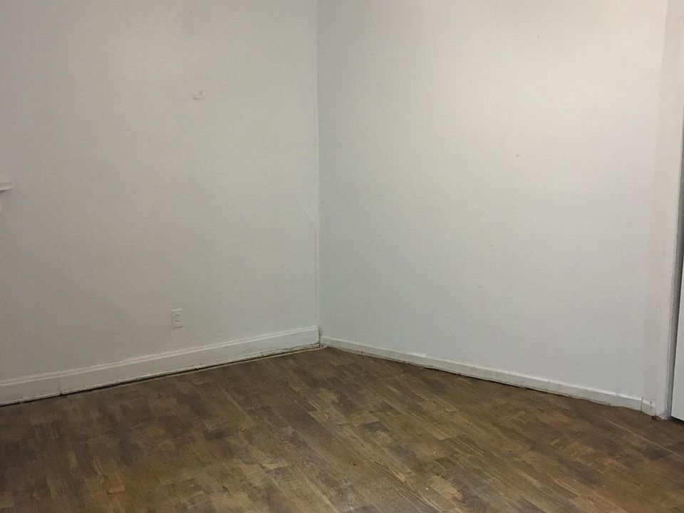 1st image of 629 Forest Ave APT 1