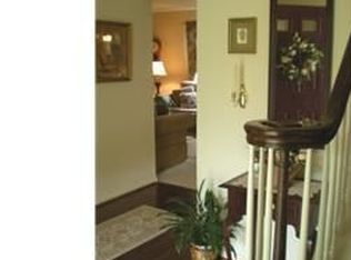 15 Springwood Pl, Holland, PA 18966