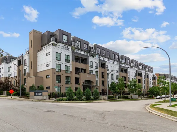 8380 200a St #212, Langley, BC V2Y 3S5