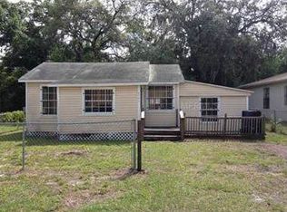8705 N Greenwood Ave, Tampa, FL 33617