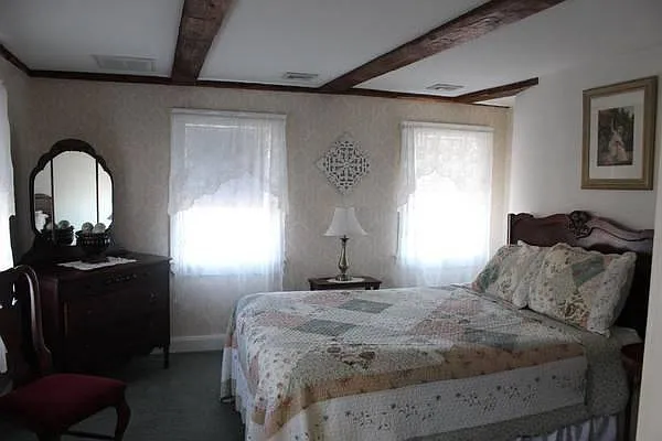 6 Portland Ave #6 — Photo 1