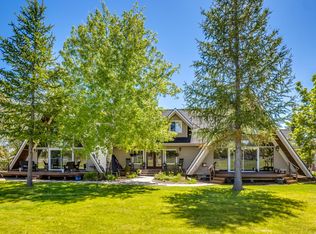 22675 Crestview Ln, Bend, OR 97702