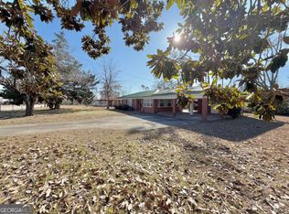 44 E Plum St, Hazlehurst, GA 31539