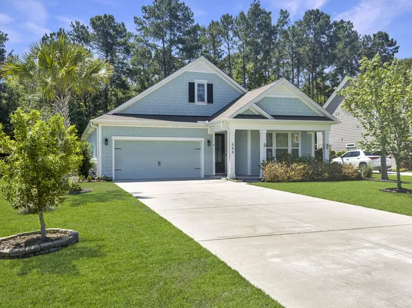 544 Pontoon Rd, Huger, SC 29450