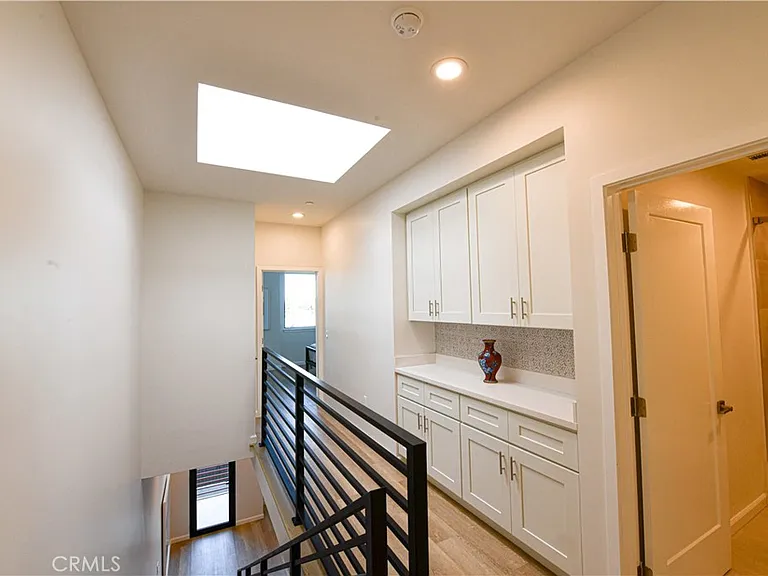 15826 S Vermont Ave #1 — Photo 6