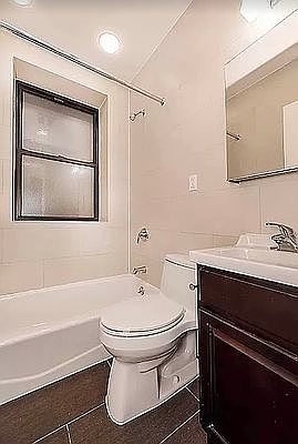 3rd image of 510 Amsterdam Ave APT 6C