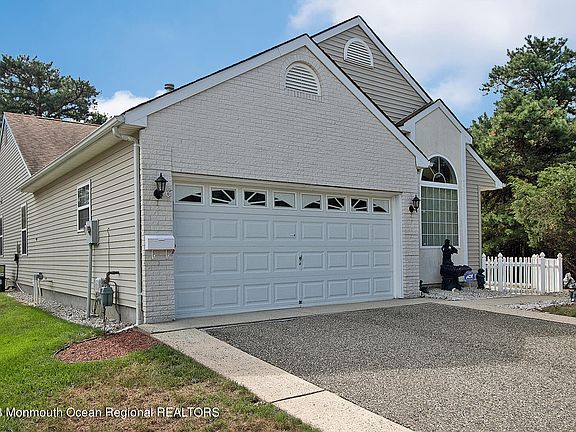 3rd image of 270 Jamaica Boulevard