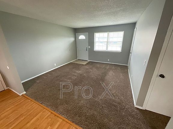 3rd image of 3039 W 15th St