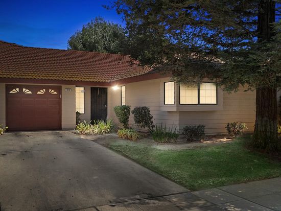 913 Barnett Way Madera Ca 93637 Zillow