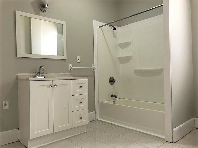 1st image of 235 Potomac Ave #1