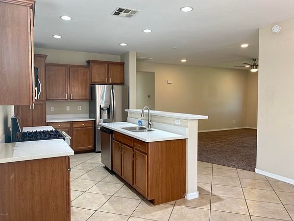 4th image of 7305 W Palmaire Ave
