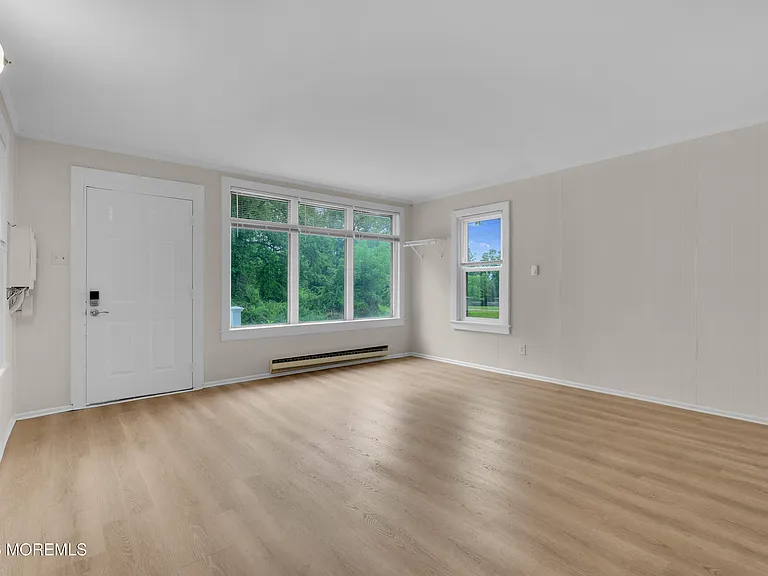 302 Schoolhouse Rd #B — Photo 8