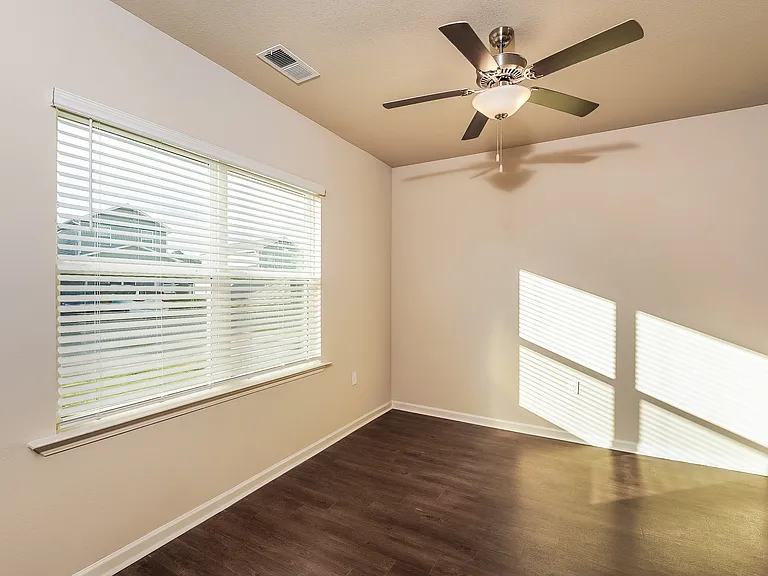 6459 Rainbow Row — Photo 2