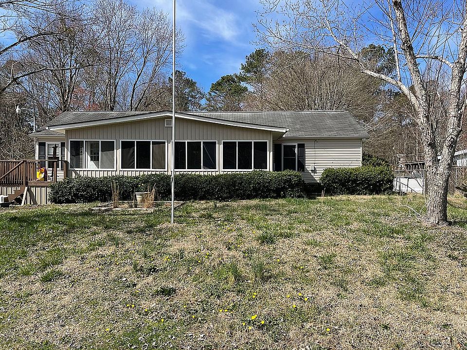 2nd image of 6220 Holly Ann St