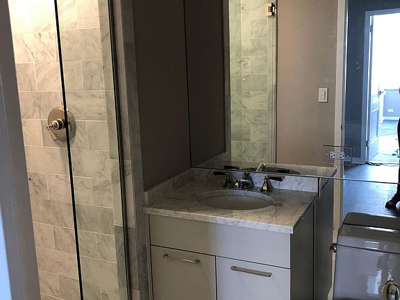 3rd image of 1000 N Lake Shore Dr APT 2102