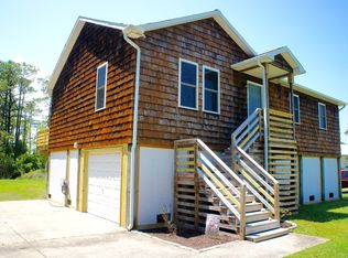 653 Vista Lake Dr, Manteo, NC 27954