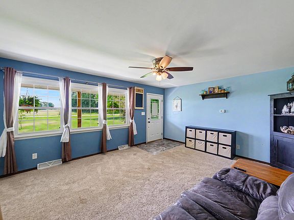 4th image of 1584 Nevada Wynford Rd