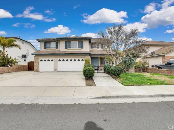 6484 Daffodil Ct, Corona, CA 92880