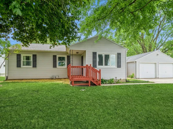 4326 E Washburn Rd, Washburn, IA 50702
