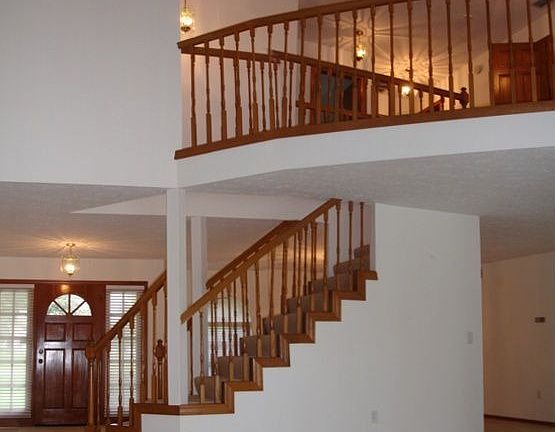 3rd image of 25277 Bunting Cir