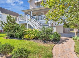 32 Riverdale Ave, Monmouth Beach, NJ 07750