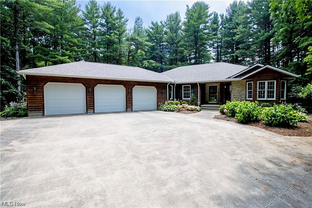 9693 River Corners Rd, Homerville, OH 44235 Zillow