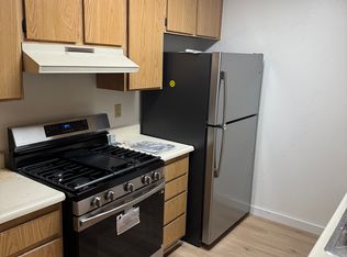 10910 Morrison St APT 301, North Hollywood, CA 91601
