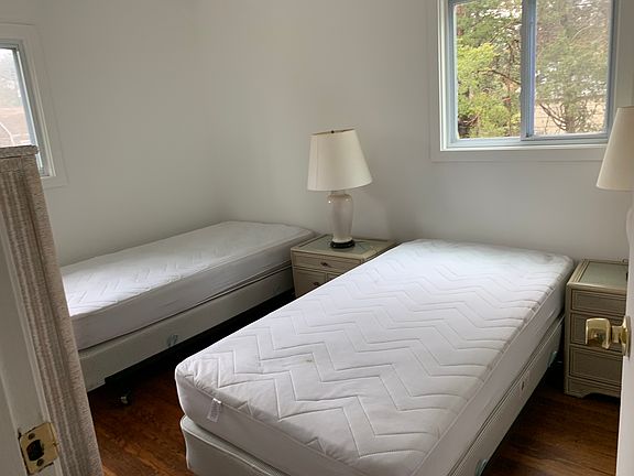 Bedroom 2, main floor