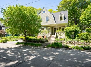 34 Glenwood Ave, Portland, ME 04103