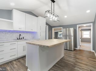 2132 Log Cabin Rd, York, PA 17408