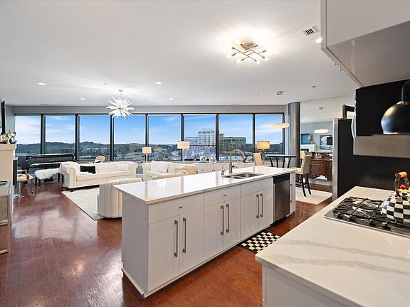 2nd image of 5601 Smetana Dr Unit 808