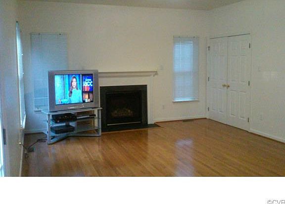 5th image of 9528 Hungary Woods Dr