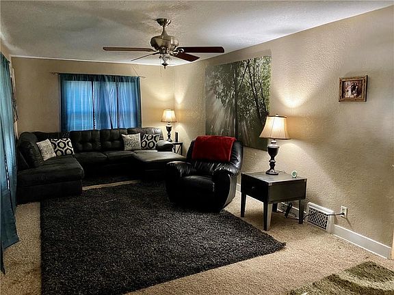 4th image of 205 S Noyes Blvd