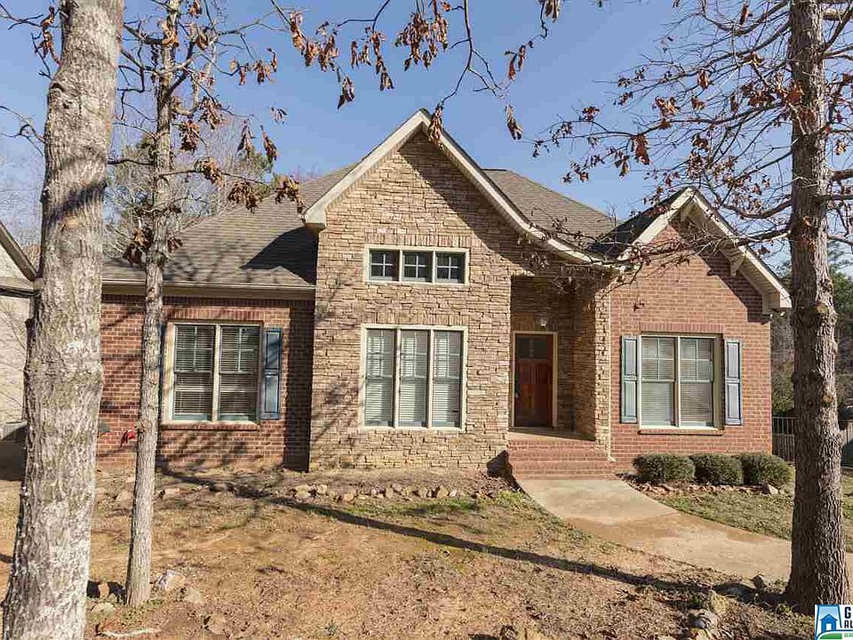 1st image of 122 Covington Place Dr