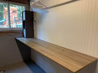 1150 Apple Valley Rd, Greenwood, IN 46142