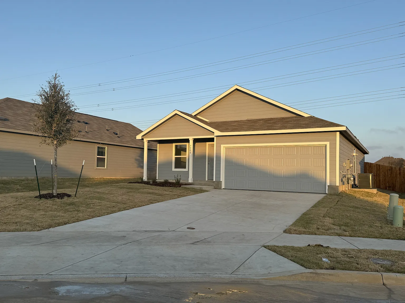 Gilbert St, McKinney — Photo 1