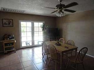 5th image of 1902 W Wood Dr