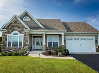 8684-8686 Cherry Bark Ln, Batavia, NY 14020