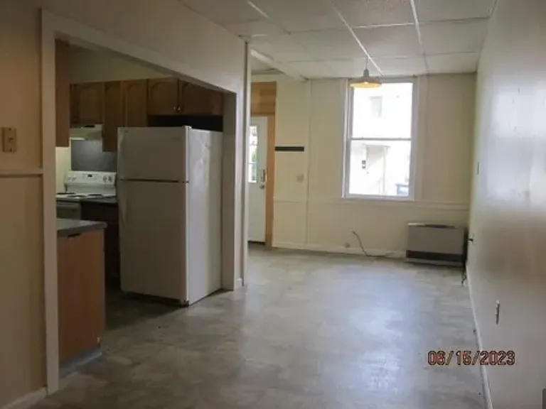 18 West St #1 — Photo 2