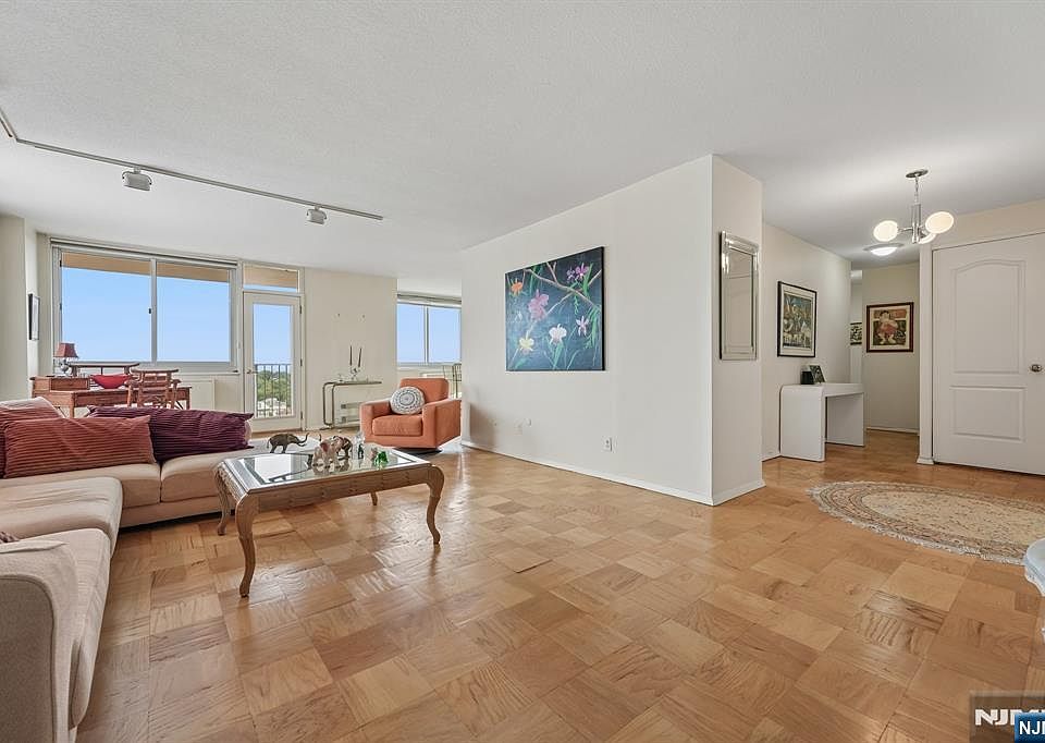 1st image of 2150 Center Ave APT 15E