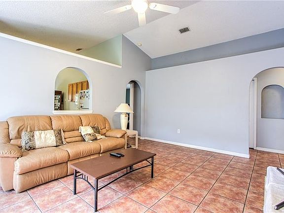 3rd image of 104 Kawilla Ct